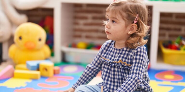 Bilingual Preschool in Chicago, IL: What Parents Should Expect Before Enrolling